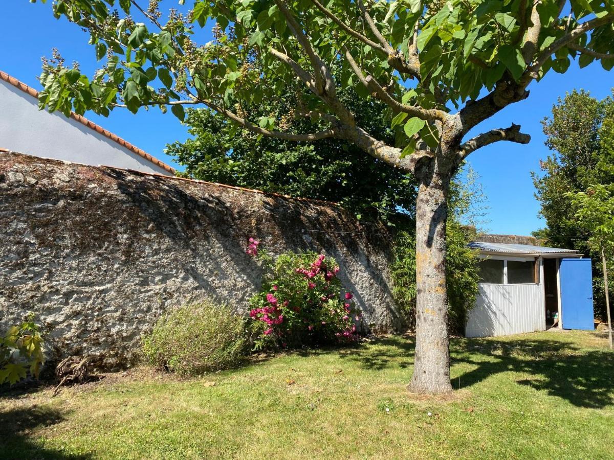 Maison Vendeenne A 10 Min De La Mer Avrille  Luaran gambar